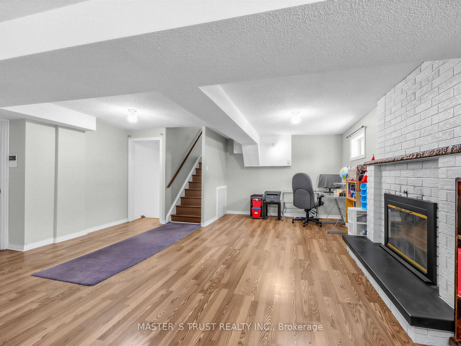 Photo 23 of 858 Wetherby Lane, Mississauga, Rathwood — HOMEH
