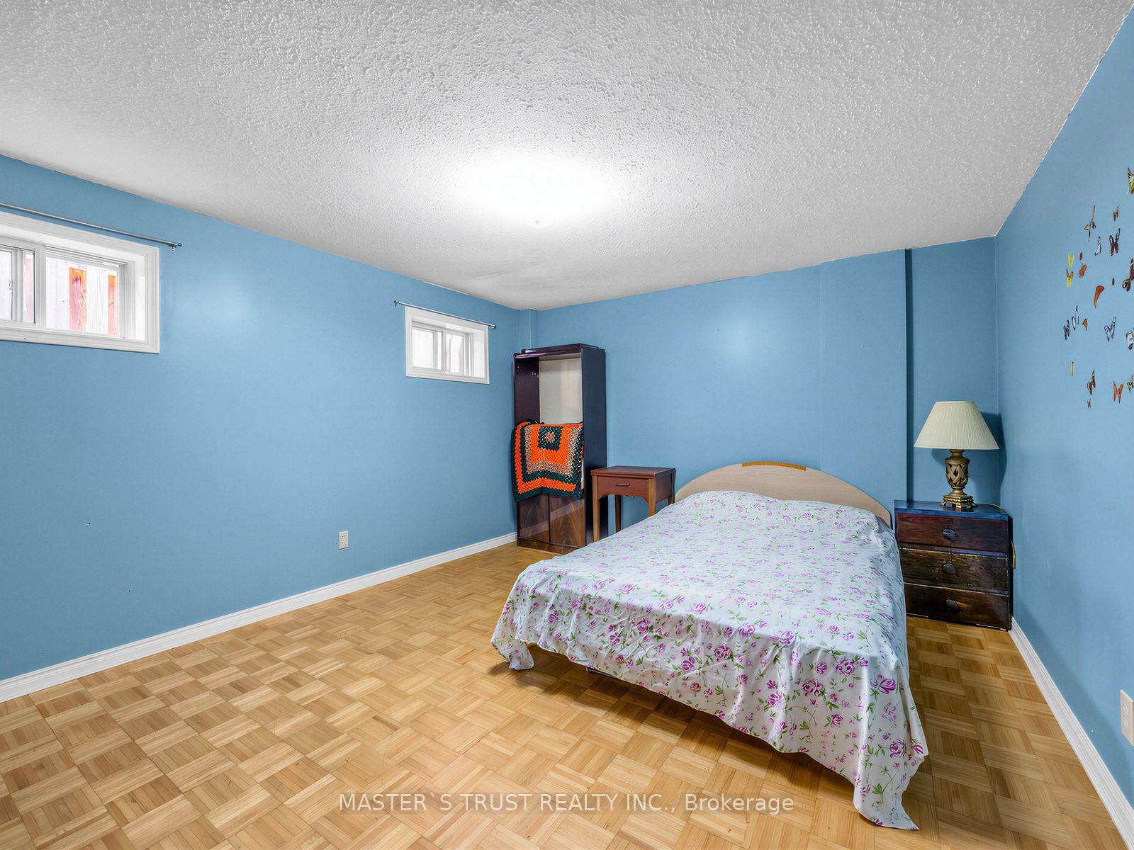 Photo 24 of 858 Wetherby Lane, Mississauga, Rathwood — HOMEH