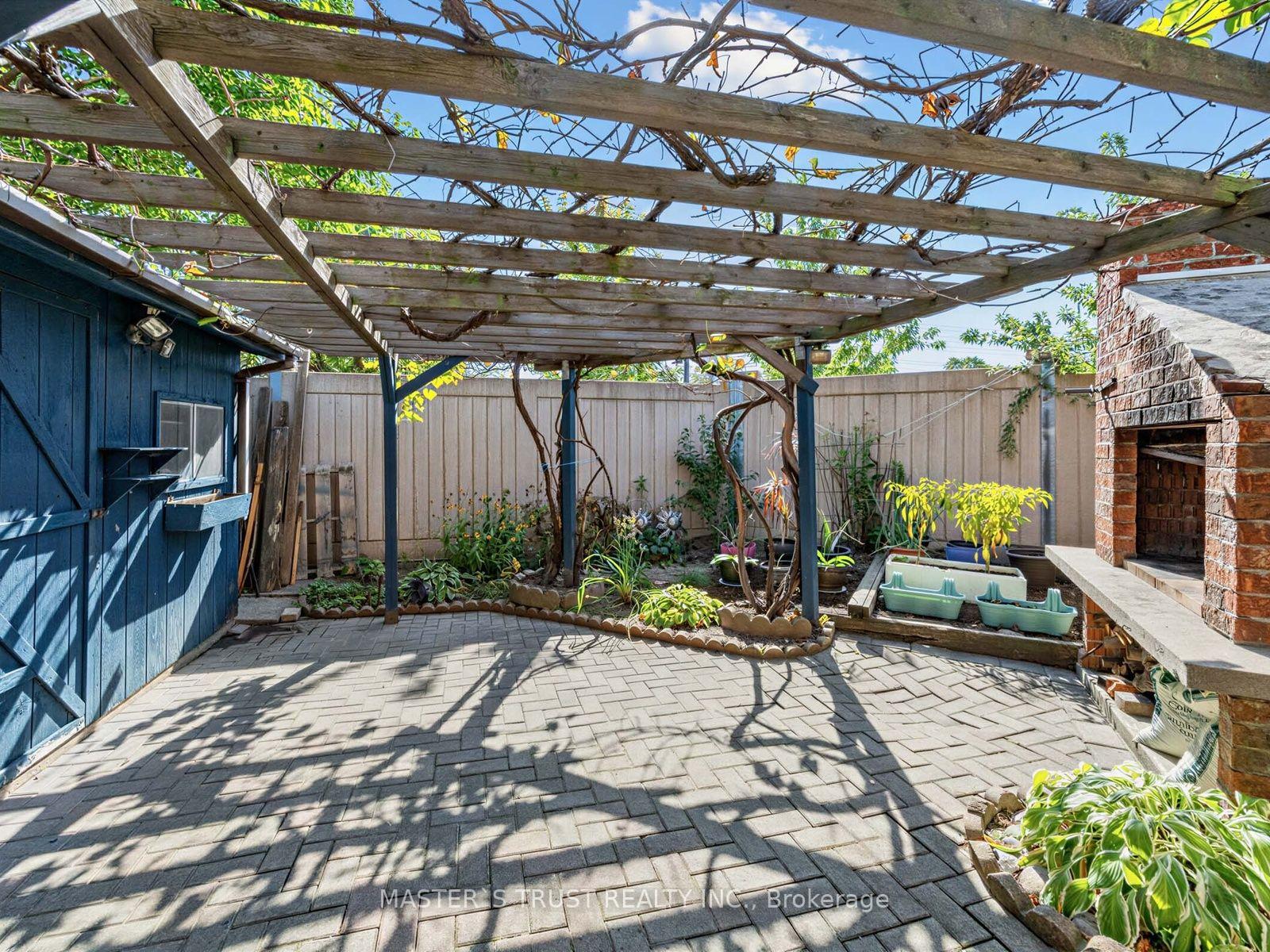Photo 34 of 858 Wetherby Lane, Mississauga, Rathwood — HOMEH