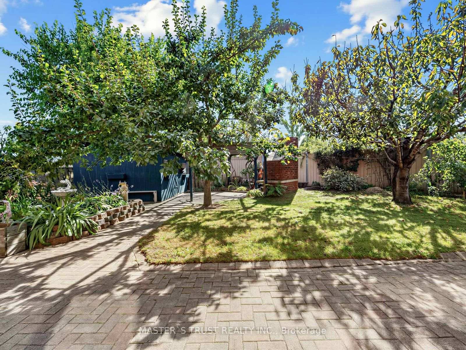 Photo 39 of 858 Wetherby Lane, Mississauga, Rathwood — HOMEH