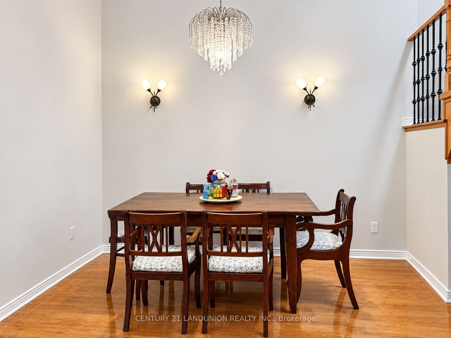 Photo 7 of 52 Kentley Street, Markham, Berczy — HOMEH