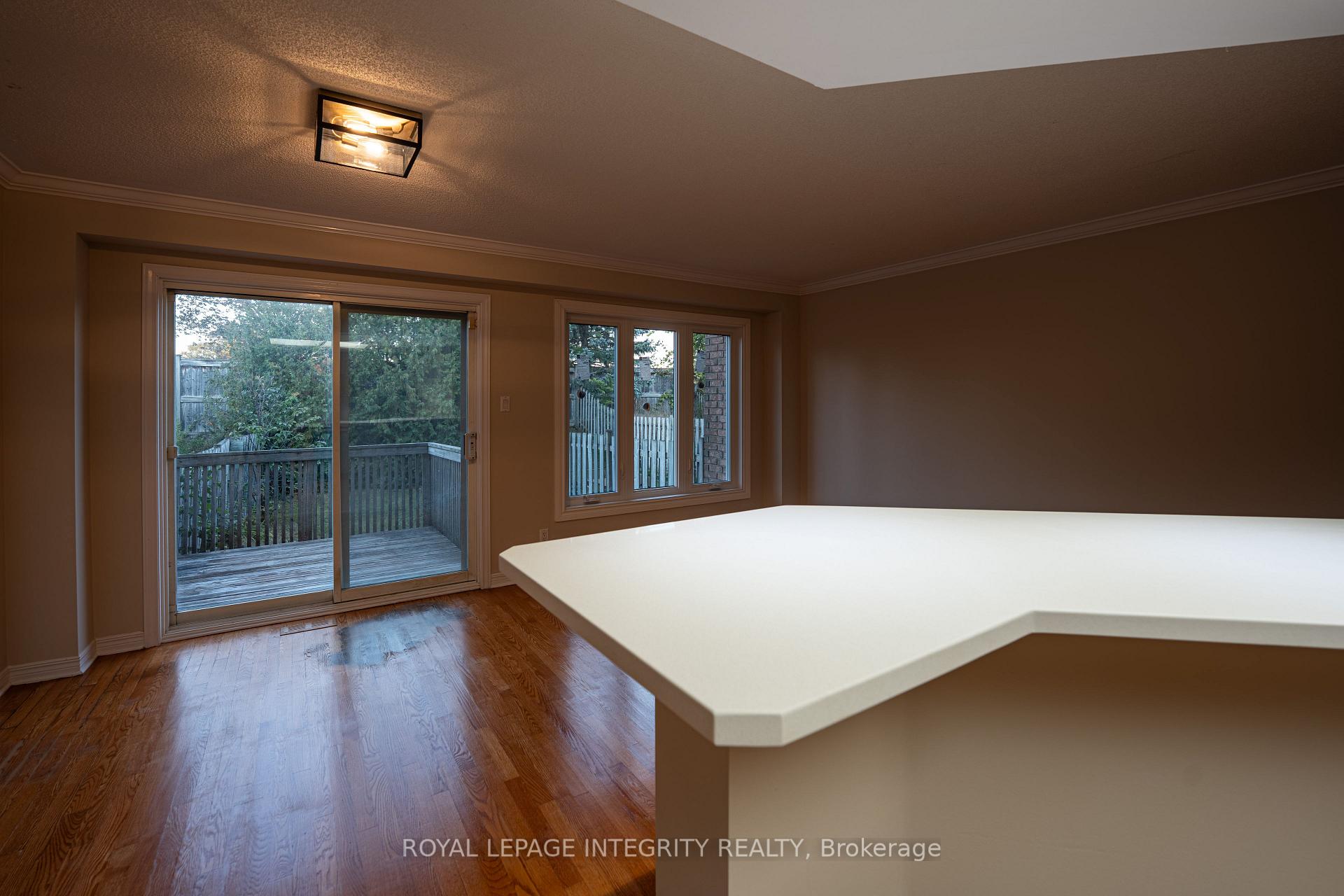 Photo 8 of 79 Forestglade Crescent, Ottawa, Hunt Club Park — HOMEH