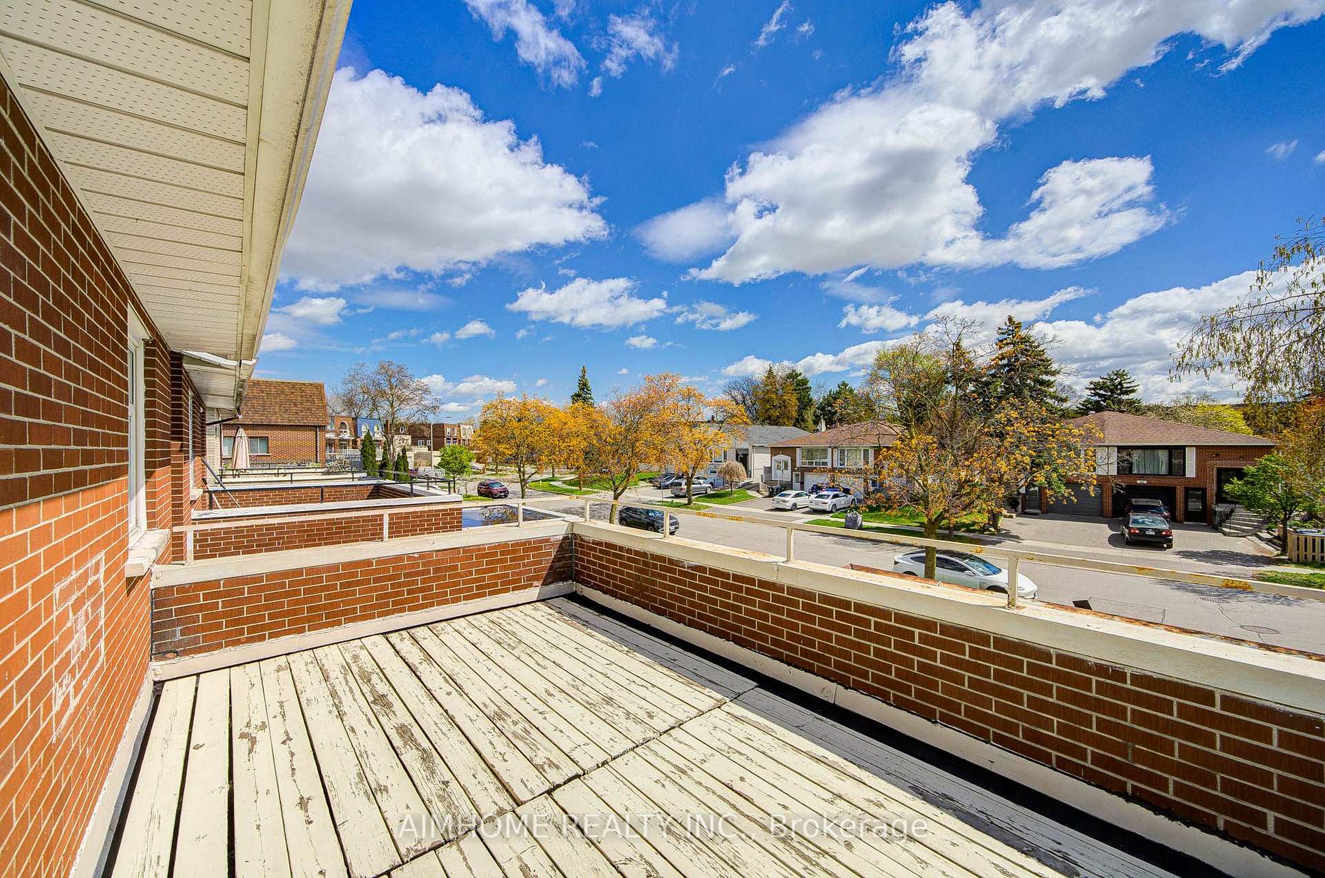 Photo 20 of 163 Chipwood Crescent, North York, Pleasant View — HOMEH