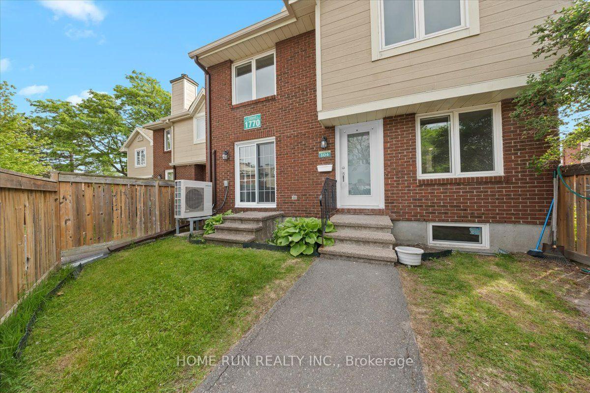 Photo 3 of Unit 104, 1770 Cabaret Lane, Ottawa, Fallingbrook/Pineridge — HOMEH
