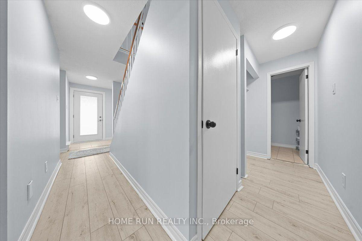 Photo 6 of Unit 104, 1770 Cabaret Lane, Ottawa, Fallingbrook/Pineridge — HOMEH