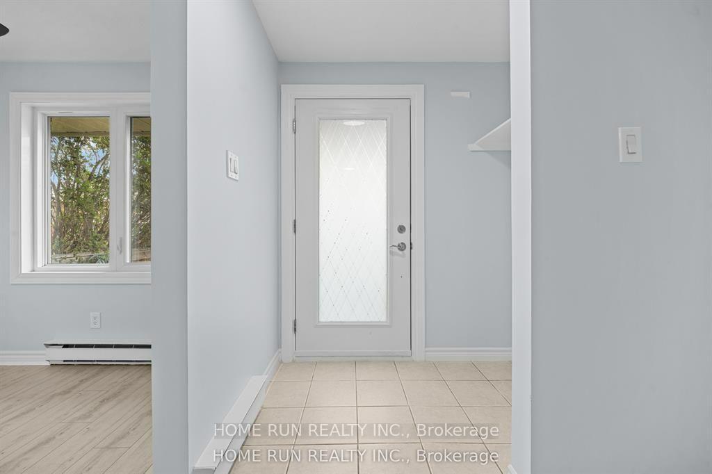 Photo 5 of Unit 104, 1770 Cabaret Lane, Ottawa, Fallingbrook/Pineridge — HOMEH