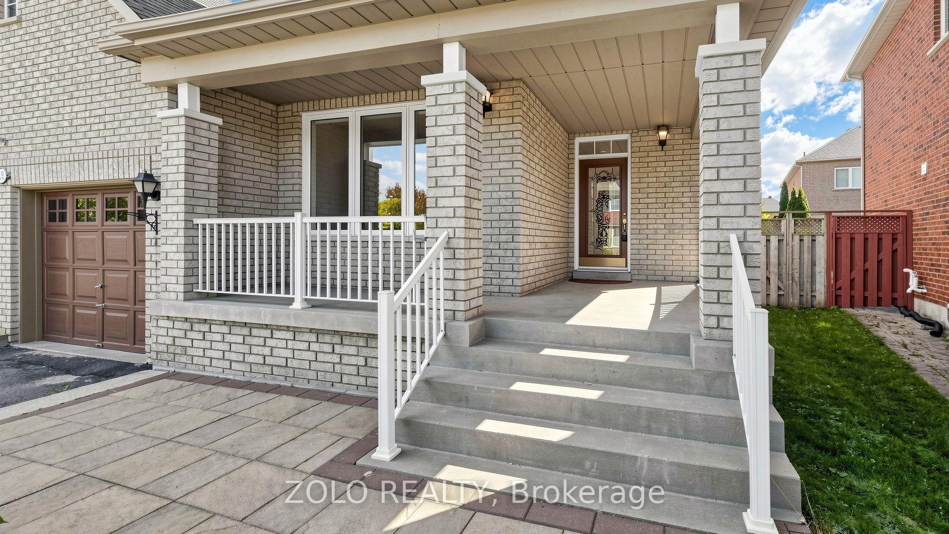Photo 6 of 19 Waldron Crescent, Richmond Hill, Oak Ridges — HOMEH