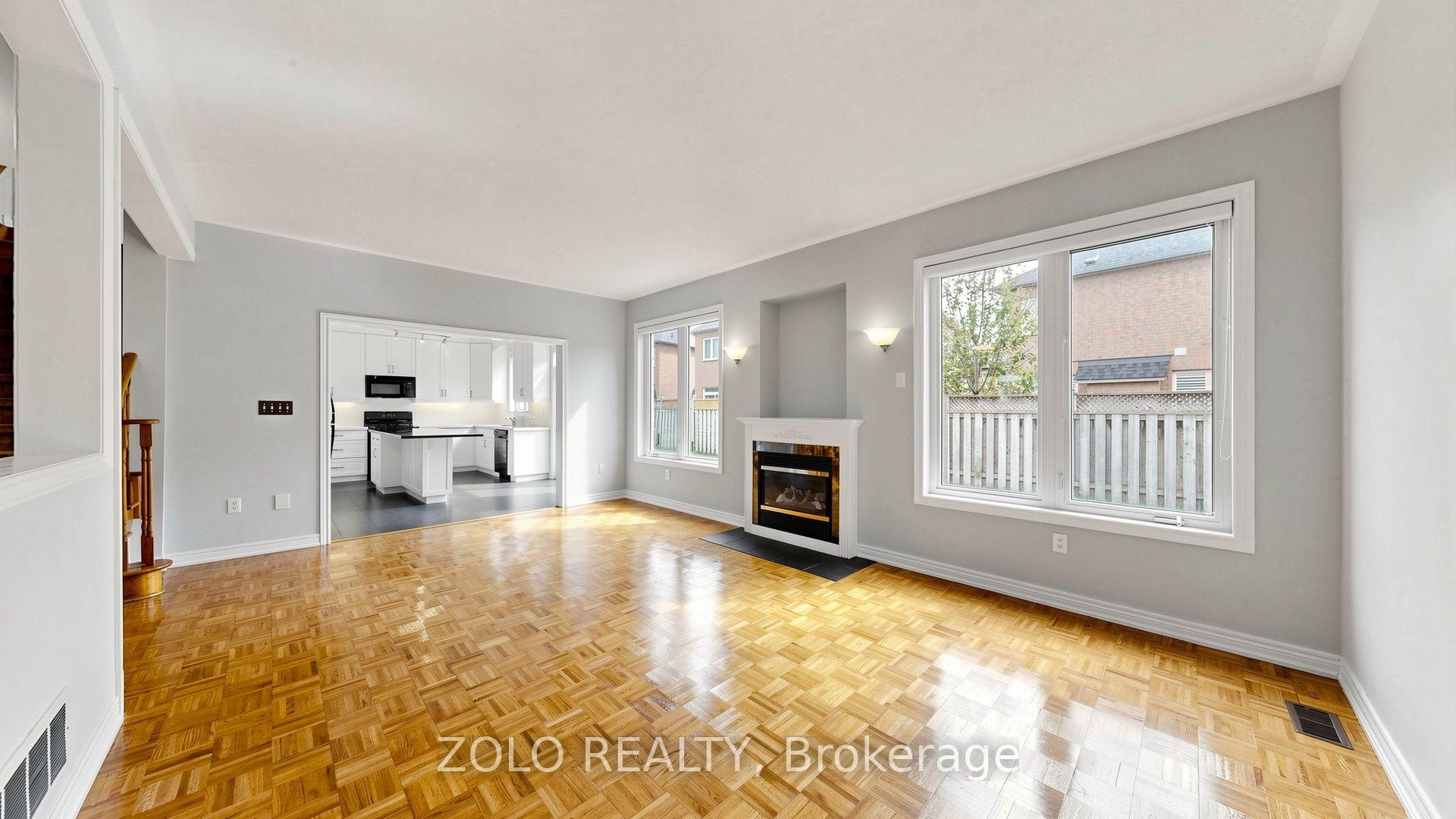Photo 15 of 19 Waldron Crescent, Richmond Hill, Oak Ridges — HOMEH