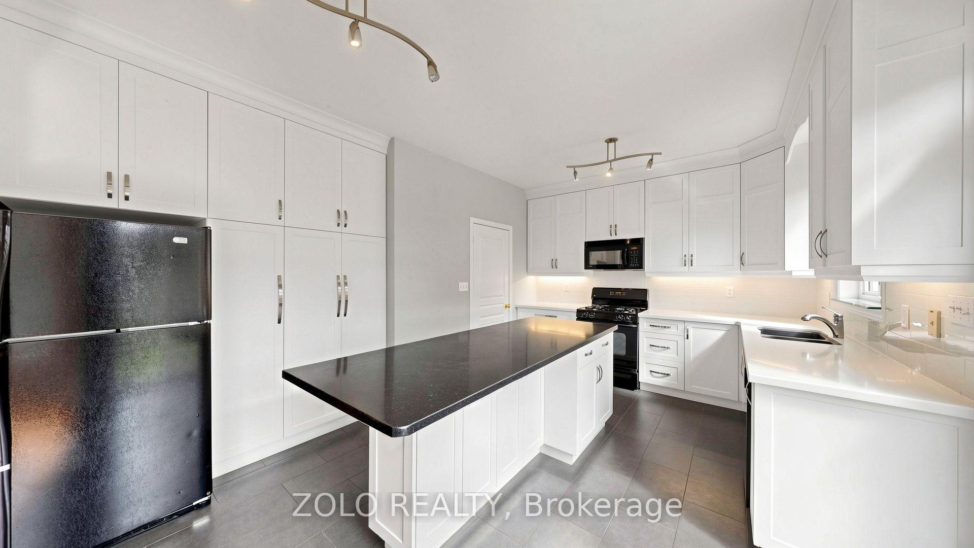 Photo 20 of 19 Waldron Crescent, Richmond Hill, Oak Ridges — HOMEH