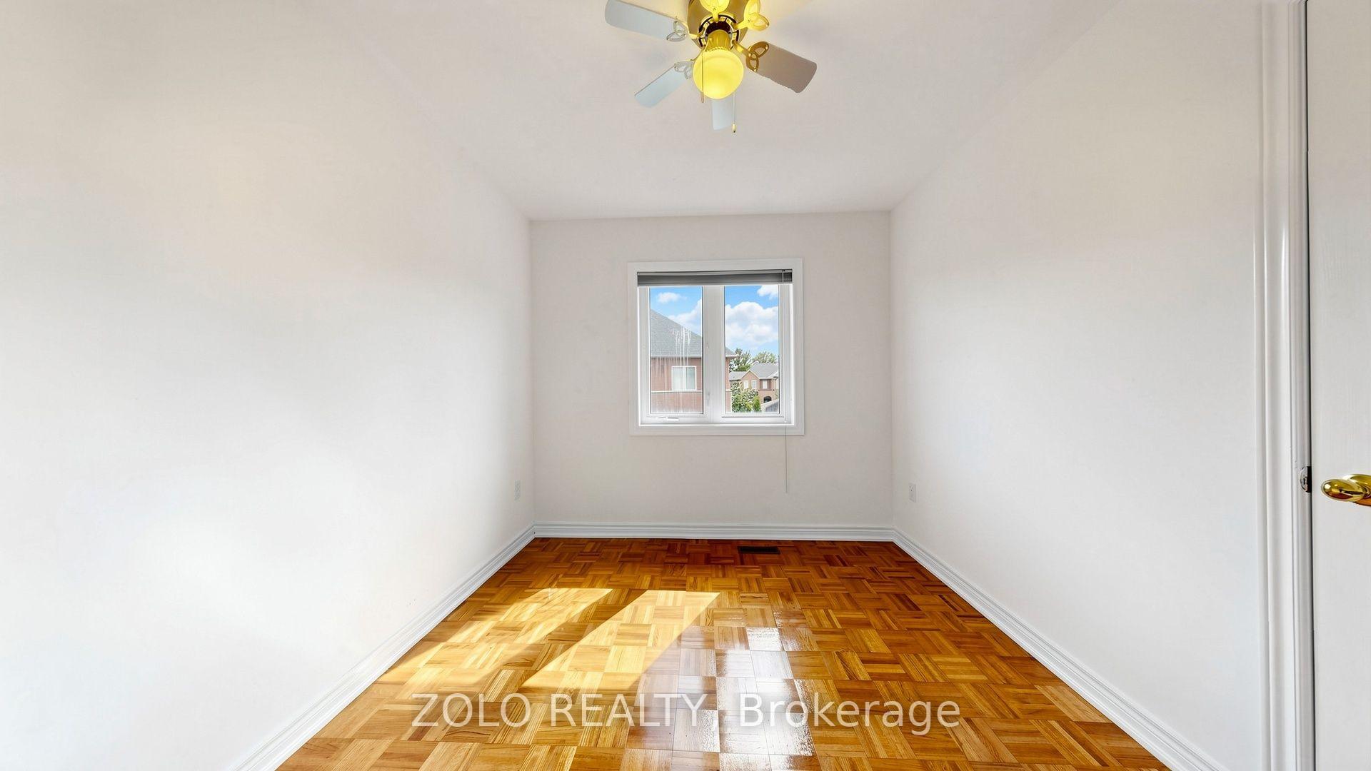 Photo 34 of 19 Waldron Crescent, Richmond Hill, Oak Ridges — HOMEH