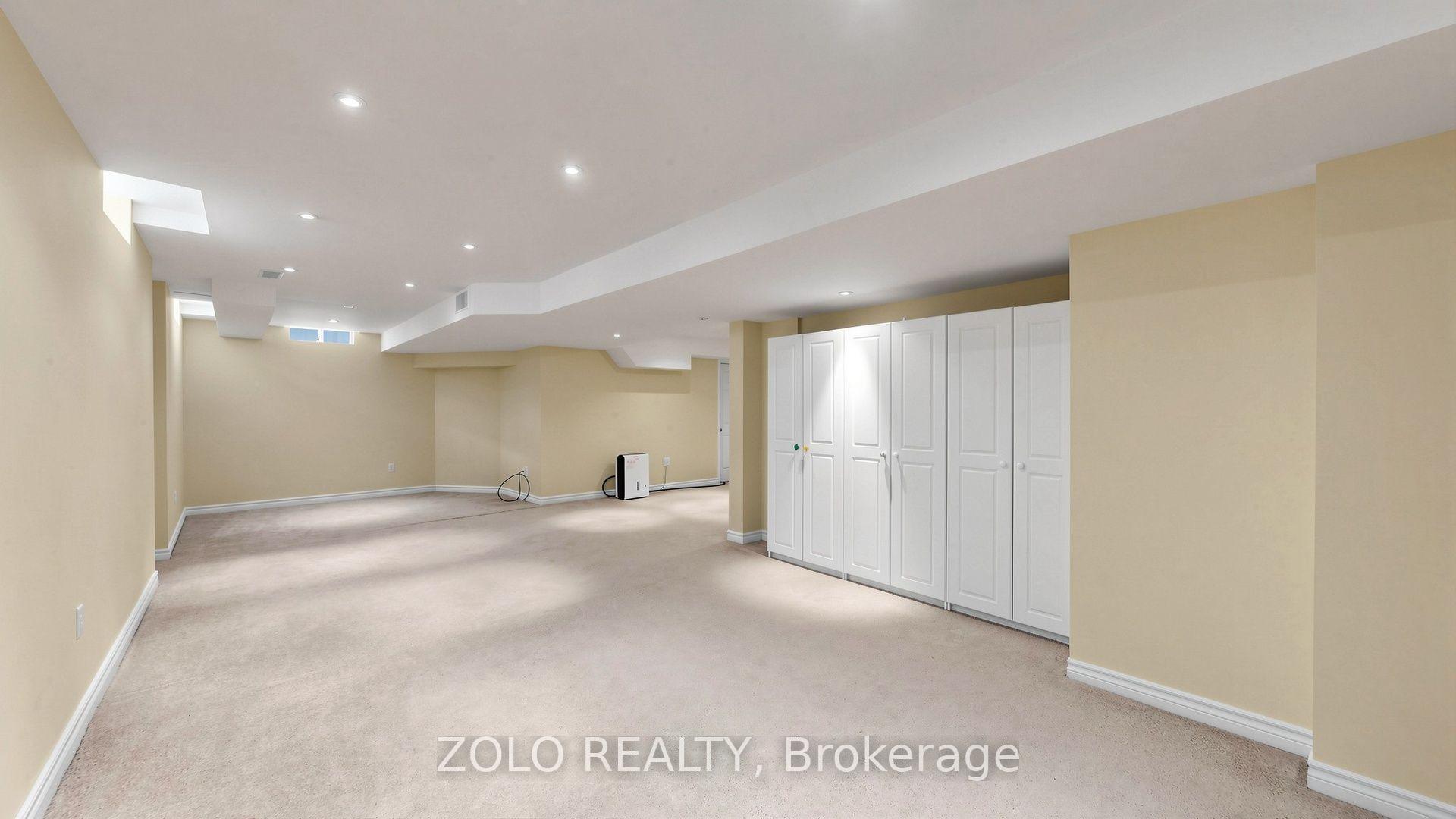 Photo 38 of 19 Waldron Crescent, Richmond Hill, Oak Ridges — HOMEH