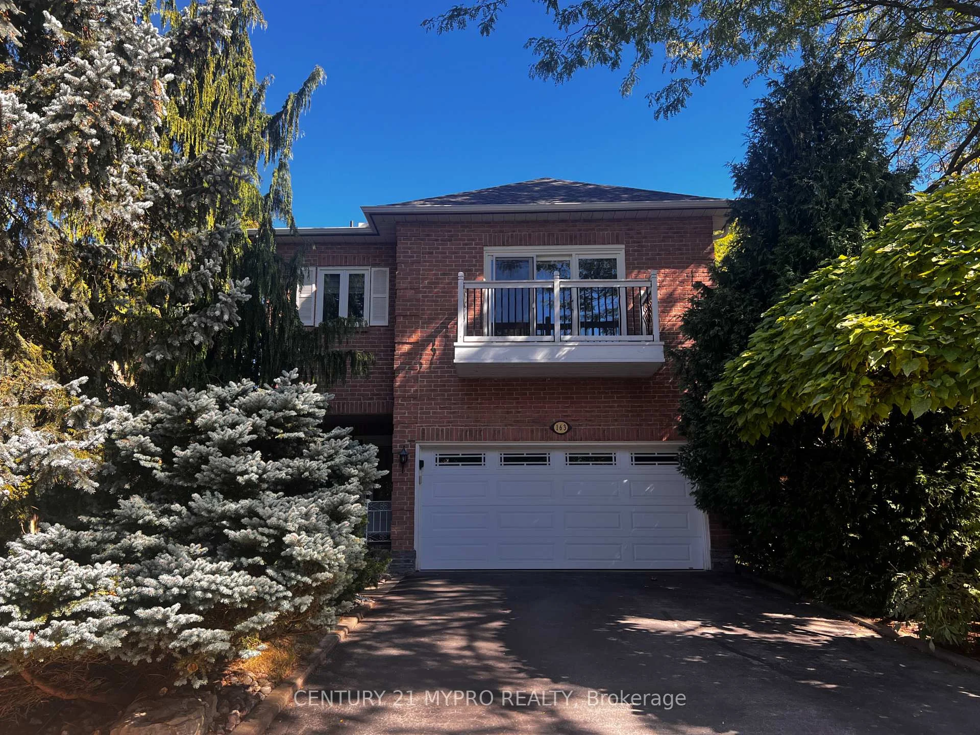 Photo 7 of 163 Romain Crescent, Oakville, College Park — HOMEH