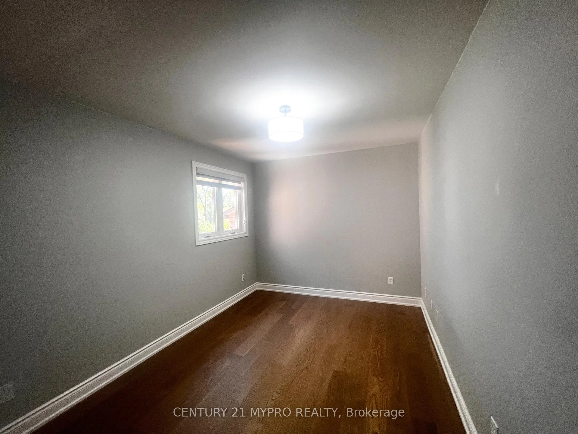 Photo 68 of 163 Romain Crescent, Oakville, College Park — HOMEH