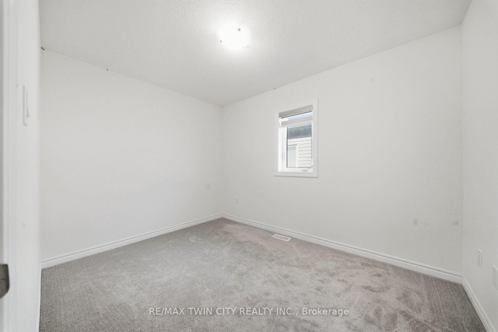 Photo 22 of 19 Tooker Drive, Brantford, Empire South — HOMEH