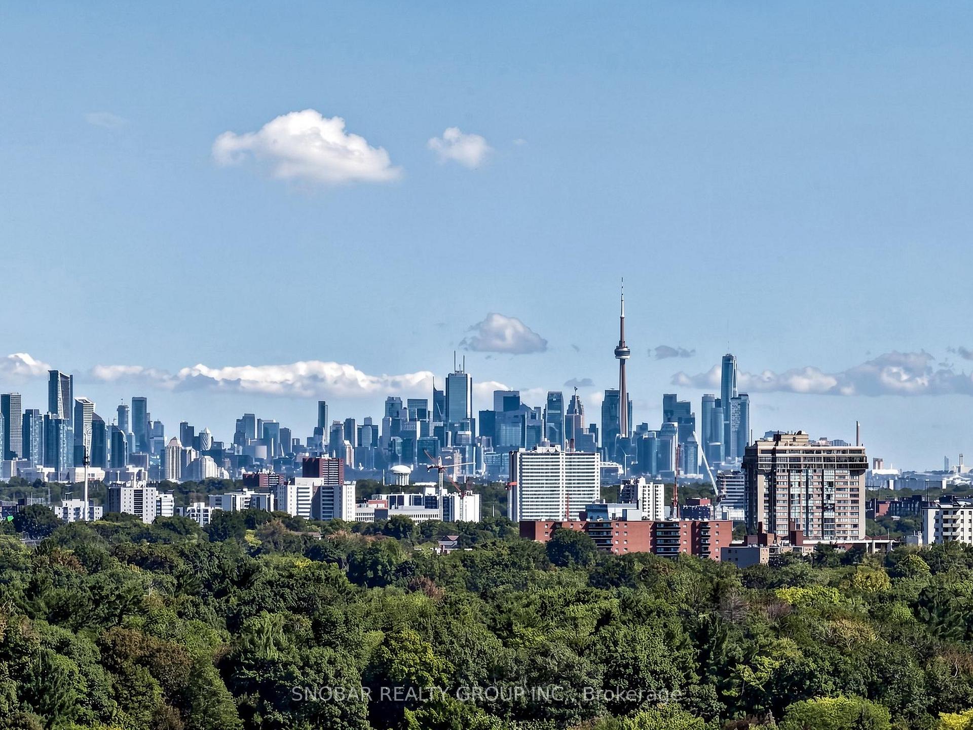Photo of Unit 1511, 2155 Burnhamthorpe Road W