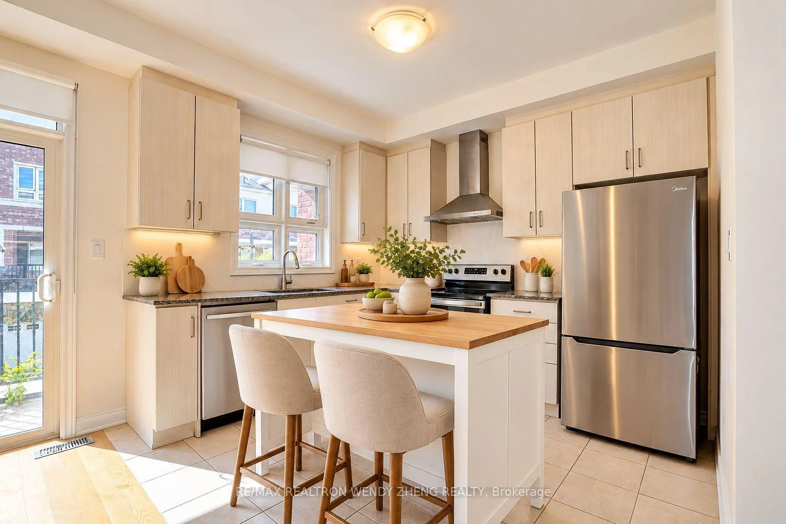Photo 11 of 20 Massachusetts Lane, Markham, Wismer — HOMEH