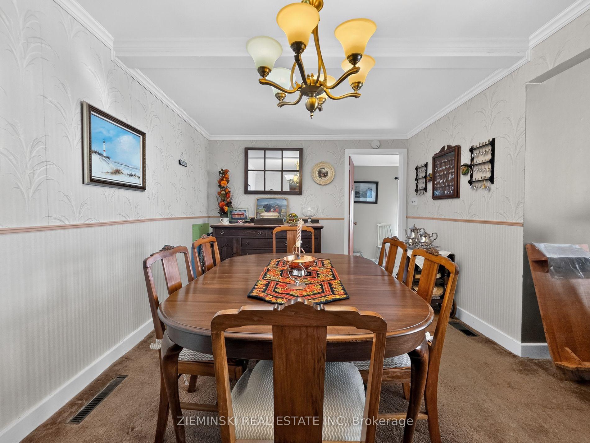 Photo 8 of 484 Eighth Avenue, Black River Matheson, Matheson — HOMEH