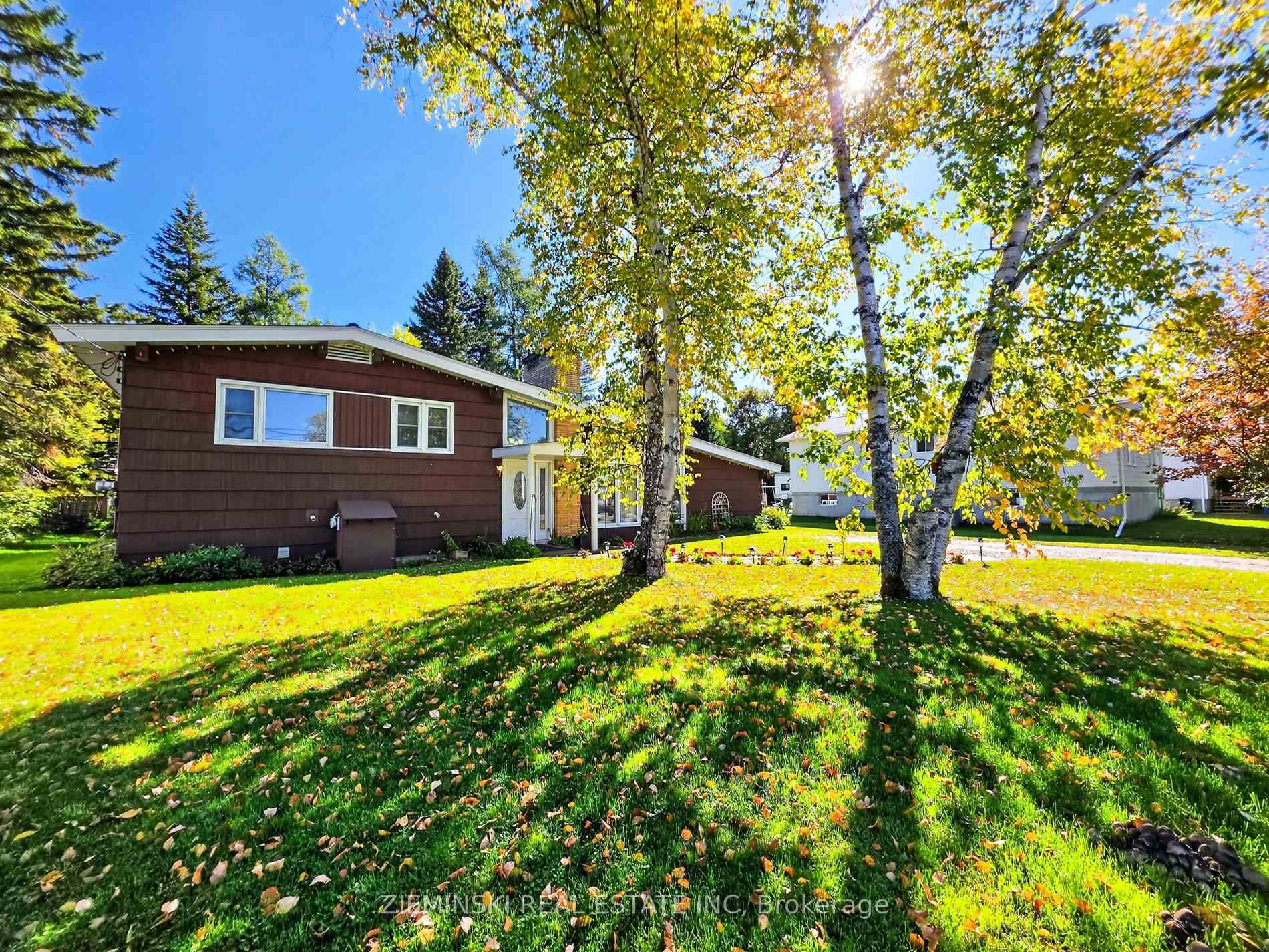 Photo 36 of 484 Eighth Avenue, Black River Matheson, Matheson — HOMEH