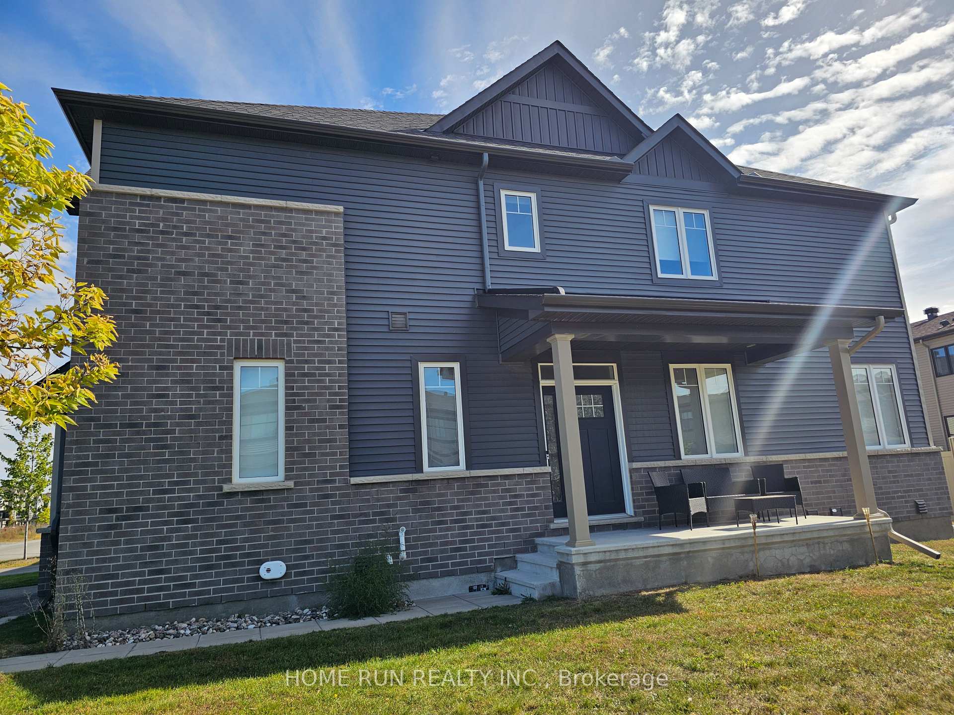 Photo 1 of 231 Tullaghan Heights, Ottawa, Barrhaven - Half Moon Bay — HOMEH