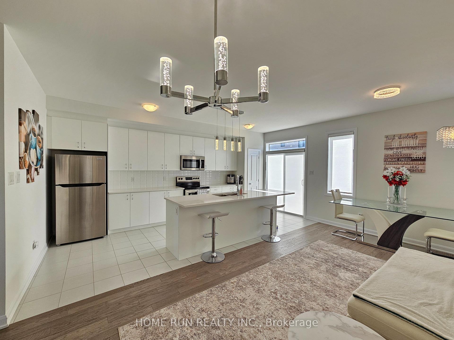 Photo 4 of 231 Tullaghan Heights, Ottawa, Barrhaven - Half Moon Bay — HOMEH