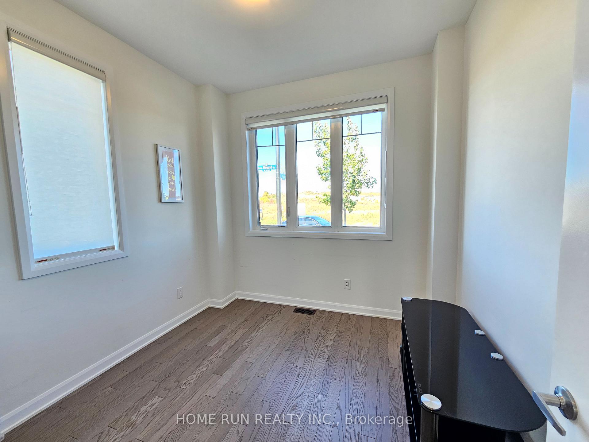 Photo 16 of 231 Tullaghan Heights, Ottawa, Barrhaven - Half Moon Bay — HOMEH