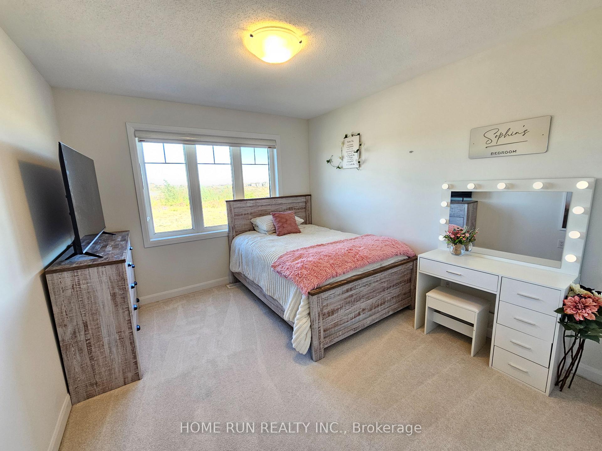 Photo 25 of 231 Tullaghan Heights, Ottawa, Barrhaven - Half Moon Bay — HOMEH