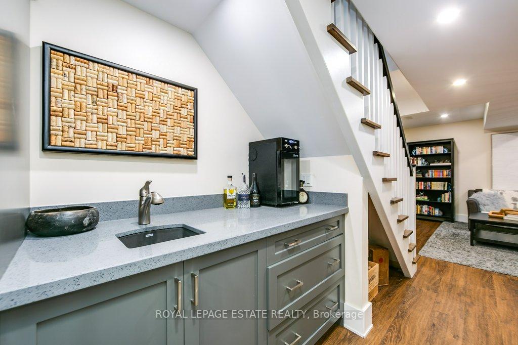Photo 32 of 55 Winston Avenue, Scarborough, Birchcliffe-Cliffside — HOMEH