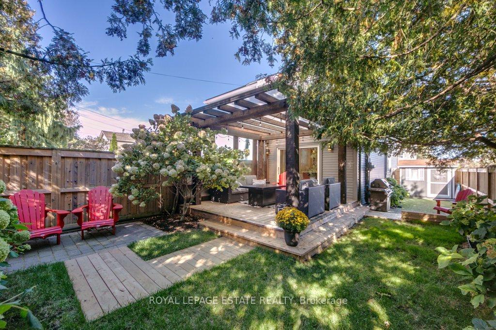 Photo 41 of 55 Winston Avenue, Scarborough, Birchcliffe-Cliffside — HOMEH
