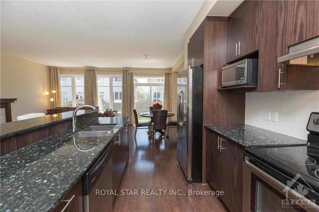 Photo 5 of 969 Bunchberry Way S, Ottawa, Blossom Park/Kemp Park/Findlay Creek — HOMEH