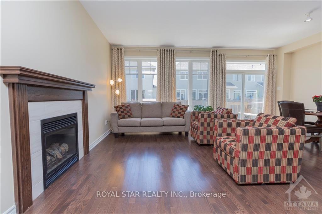 Photo 11 of 969 Bunchberry Way S, Ottawa, Blossom Park/Kemp Park/Findlay Creek — HOMEH
