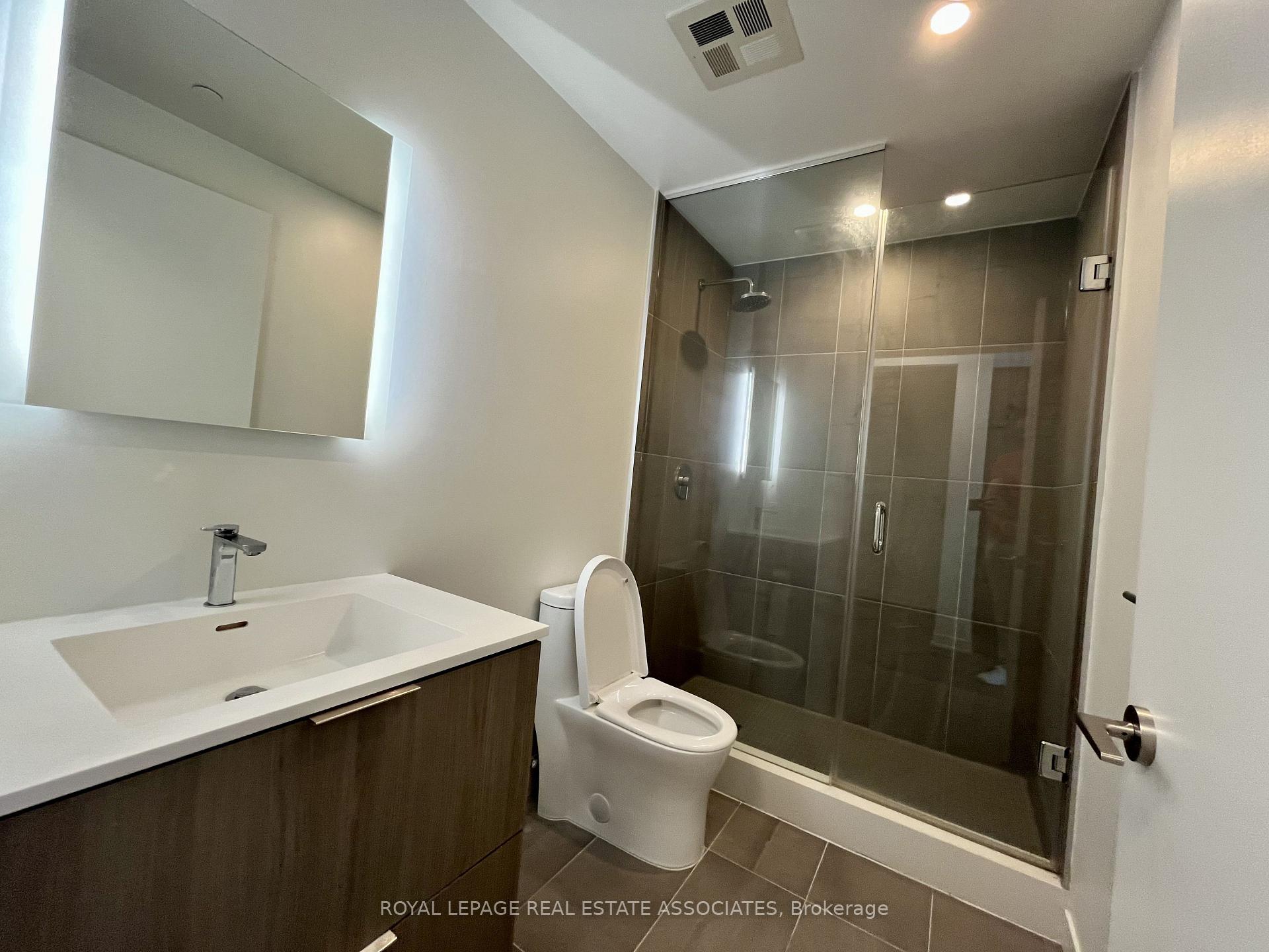 Photo 10 of Unit 409, 185 Alberta Avenue, Toronto, Oakwood Village — HOMEH