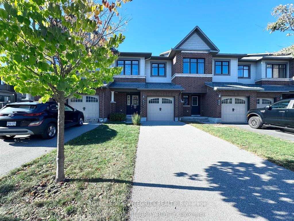 Photo 2 of 111 Sweetwater Lane, Ottawa, Kanata - Kanata Lakes/Heritage Hills — HOMEH