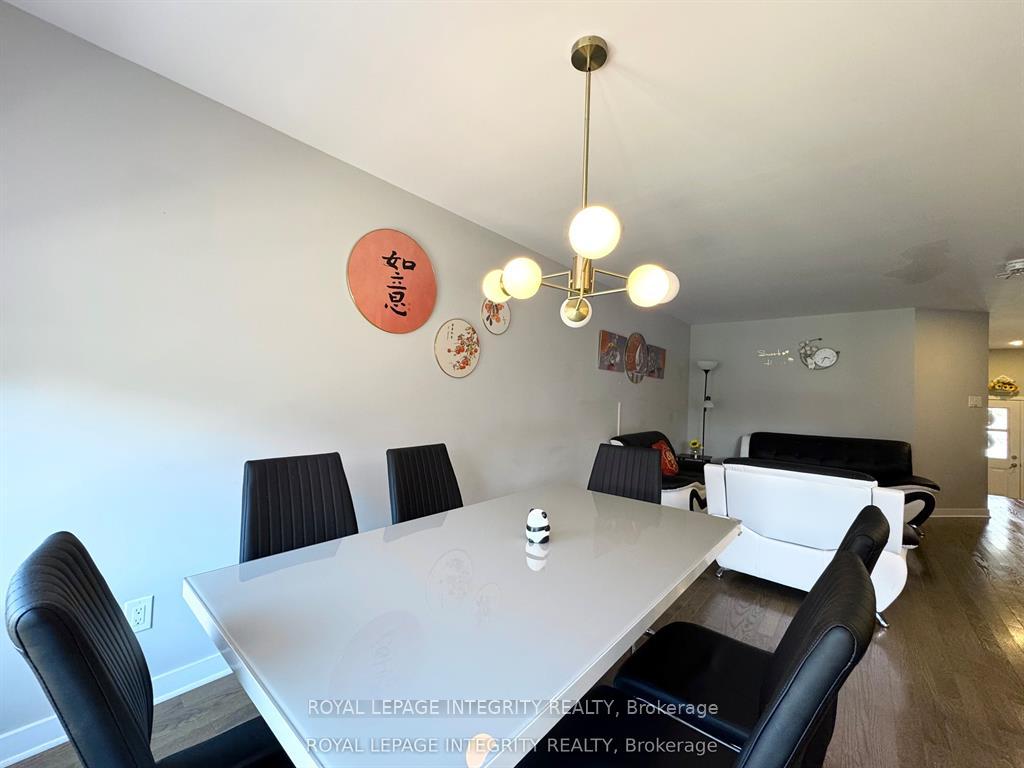 Photo 12 of 111 Sweetwater Lane, Ottawa, Kanata - Kanata Lakes/Heritage Hills — HOMEH
