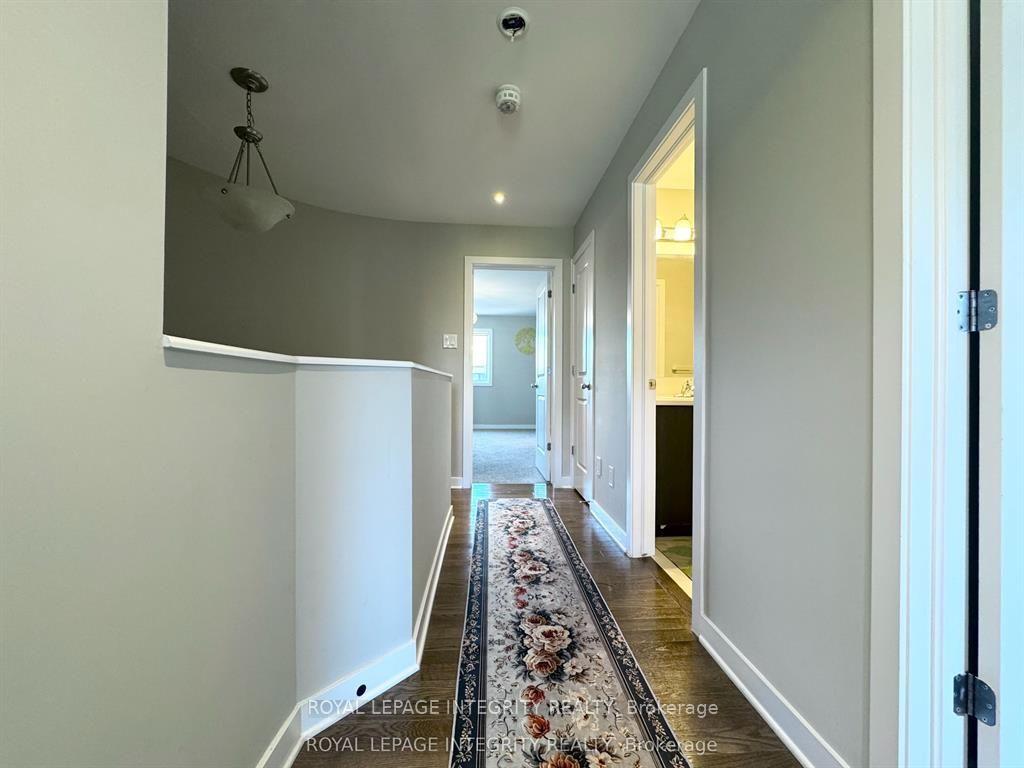 Photo 18 of 111 Sweetwater Lane, Ottawa, Kanata - Kanata Lakes/Heritage Hills — HOMEH
