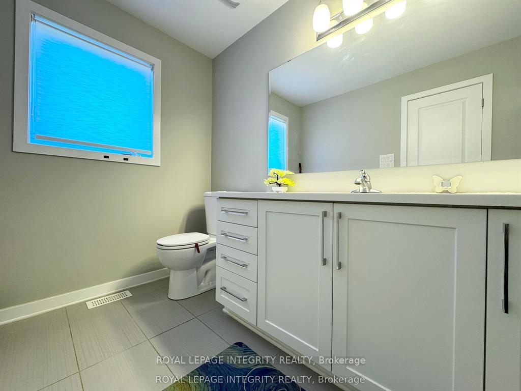 Photo 22 of 111 Sweetwater Lane, Ottawa, Kanata - Kanata Lakes/Heritage Hills — HOMEH