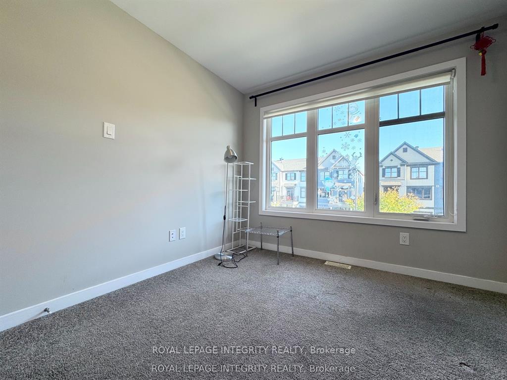 Photo 24 of 111 Sweetwater Lane, Ottawa, Kanata - Kanata Lakes/Heritage Hills — HOMEH