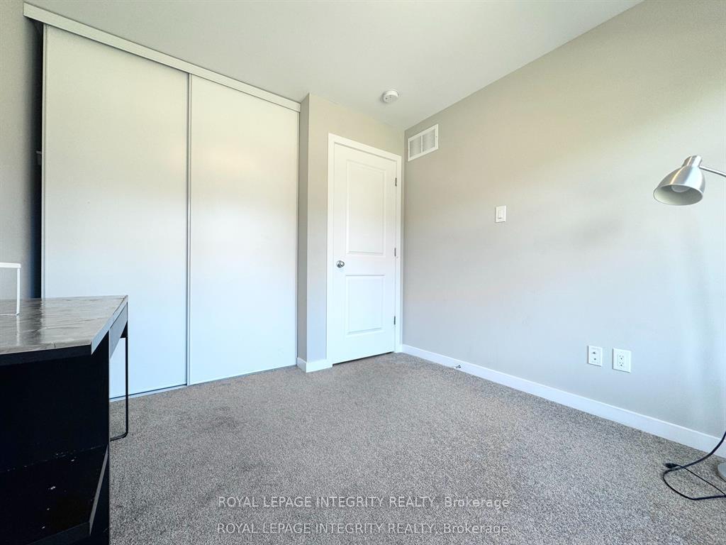 Photo 25 of 111 Sweetwater Lane, Ottawa, Kanata - Kanata Lakes/Heritage Hills — HOMEH