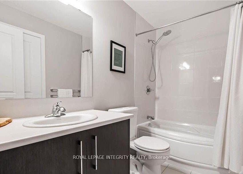 Photo 29 of 111 Sweetwater Lane, Ottawa, Kanata - Kanata Lakes/Heritage Hills — HOMEH