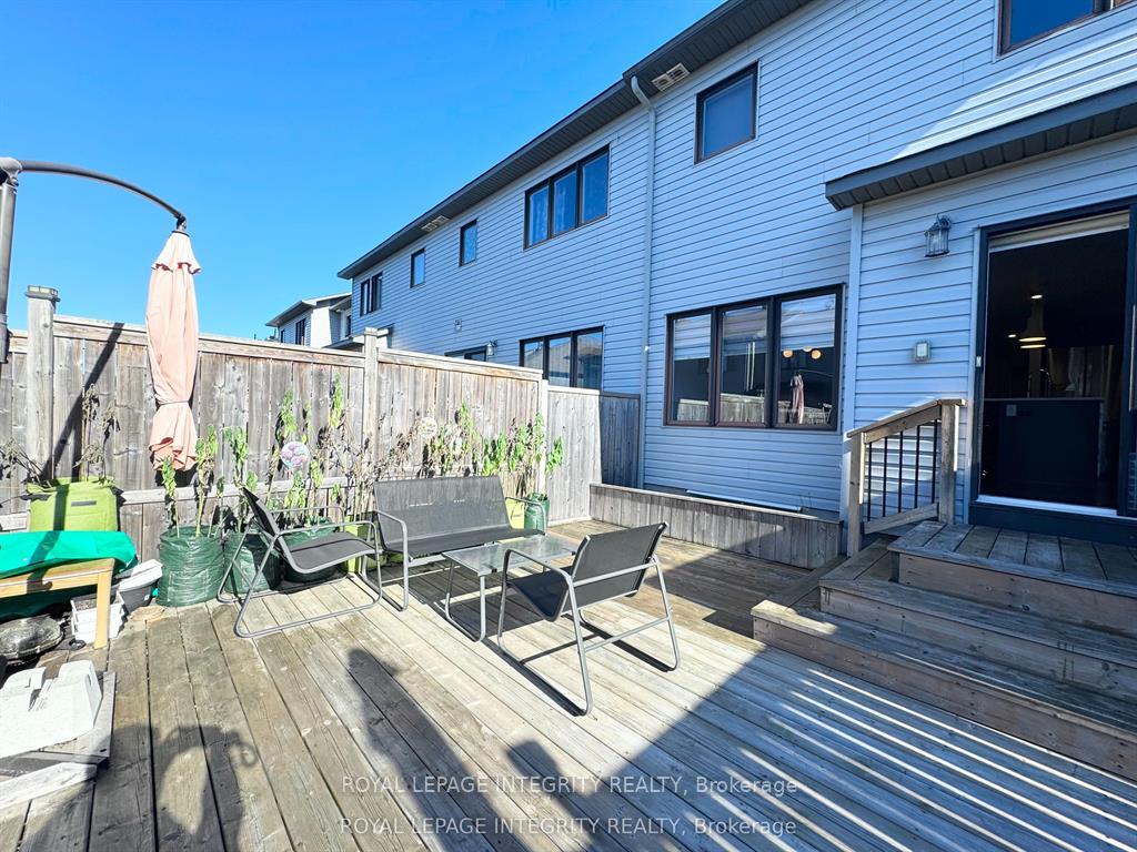 Photo 34 of 111 Sweetwater Lane, Ottawa, Kanata - Kanata Lakes/Heritage Hills — HOMEH