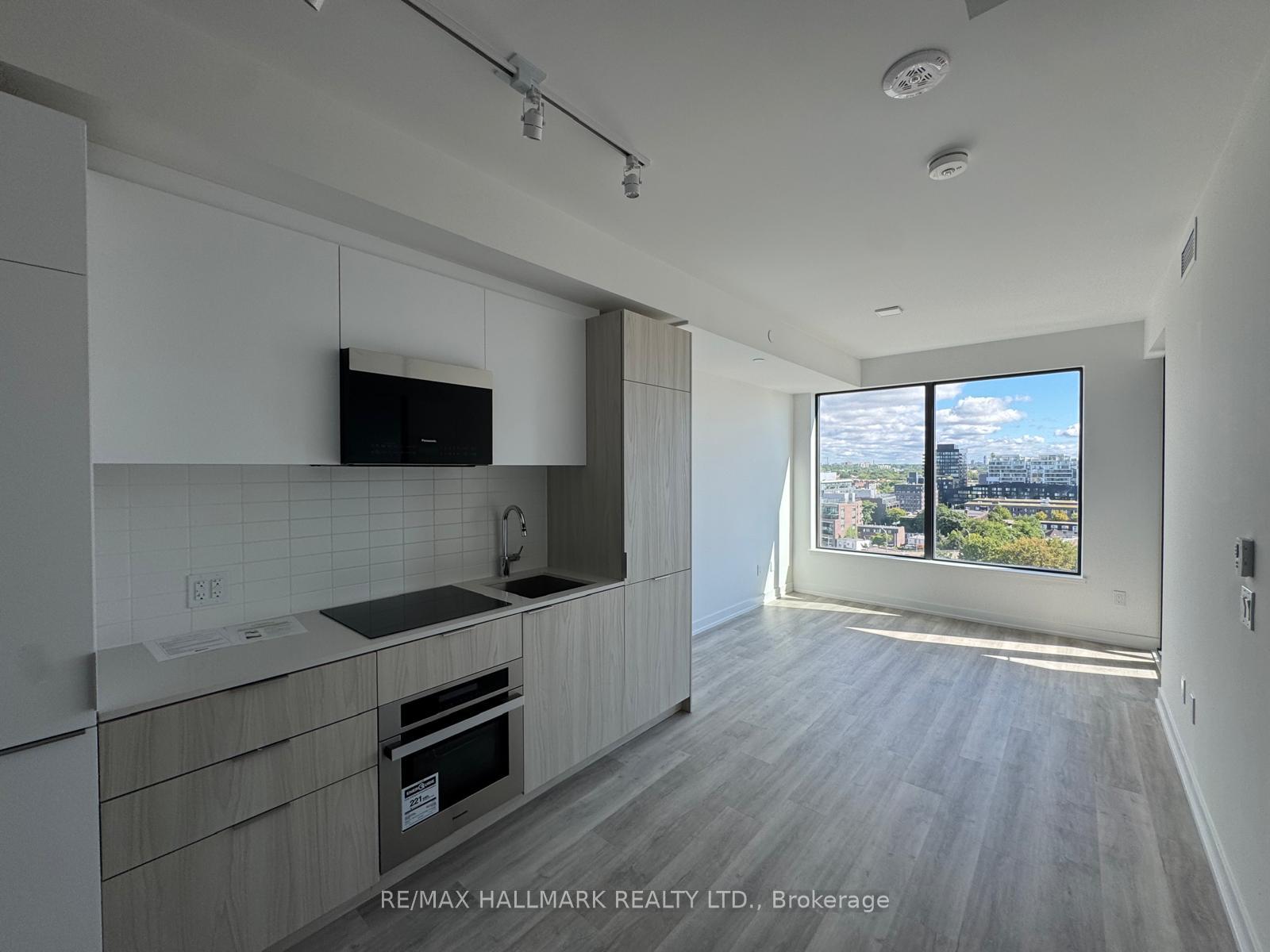 Photo 3 of Unit PH04, 28 Eastern Avenue, Toronto, Moss Park — HOMEH