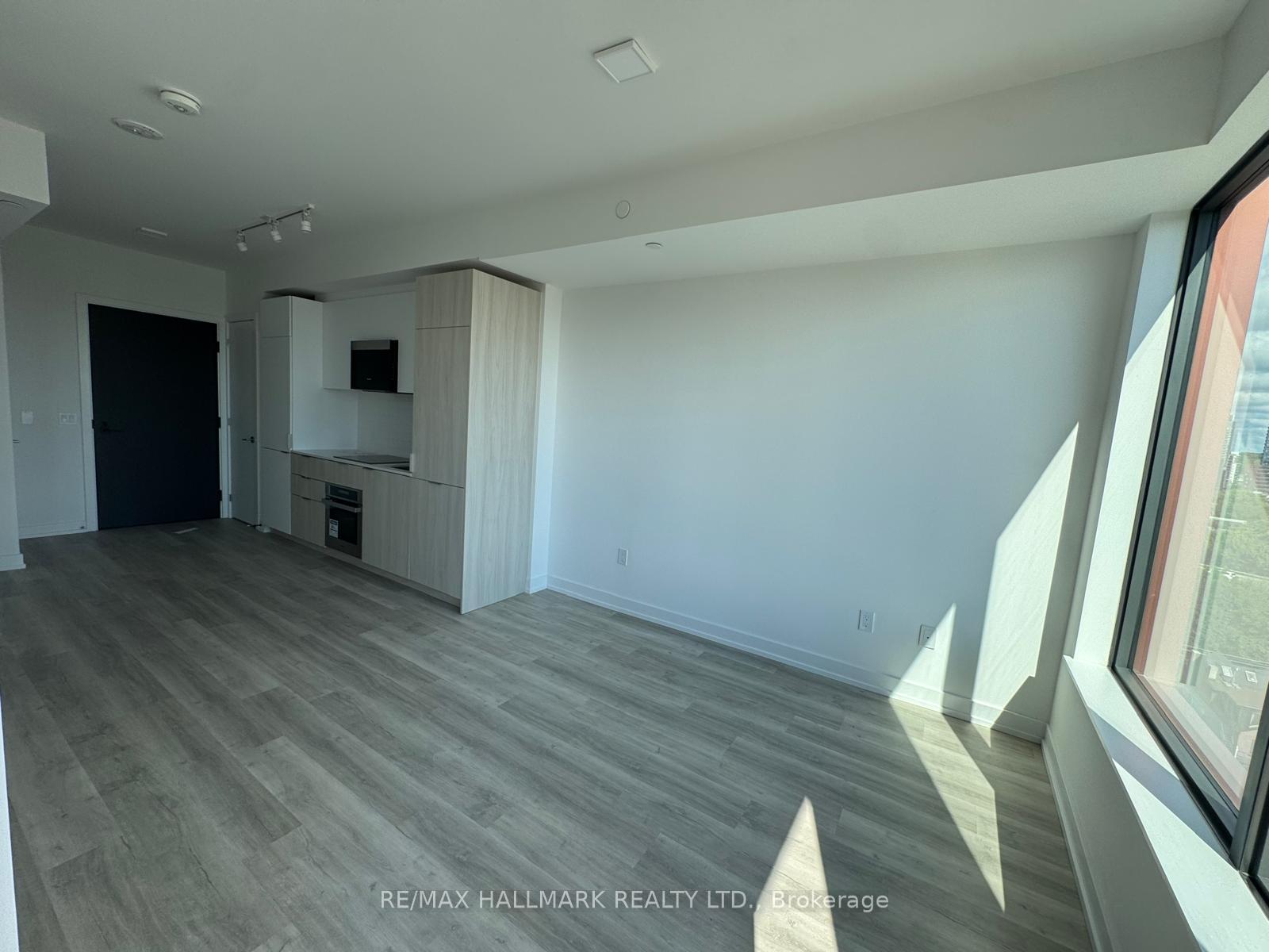 Photo 4 of Unit PH04, 28 Eastern Avenue, Toronto, Moss Park — HOMEH