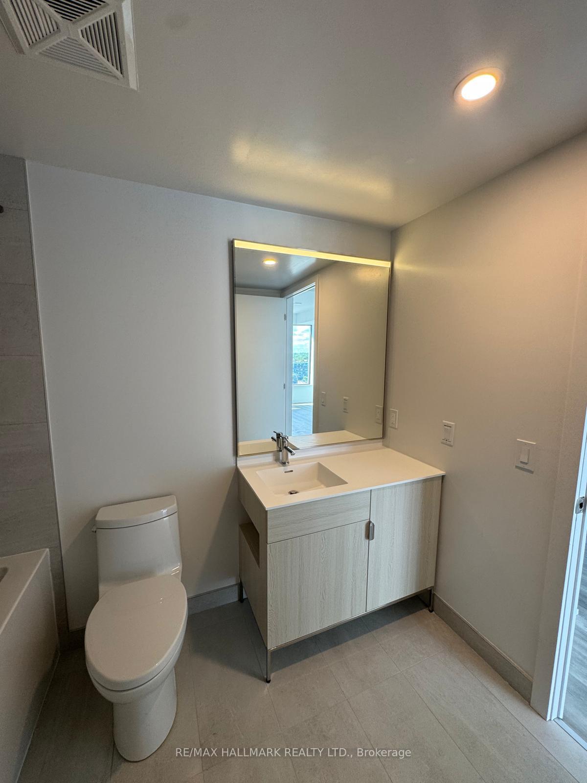 Photo 10 of Unit PH04, 28 Eastern Avenue, Toronto, Moss Park — HOMEH