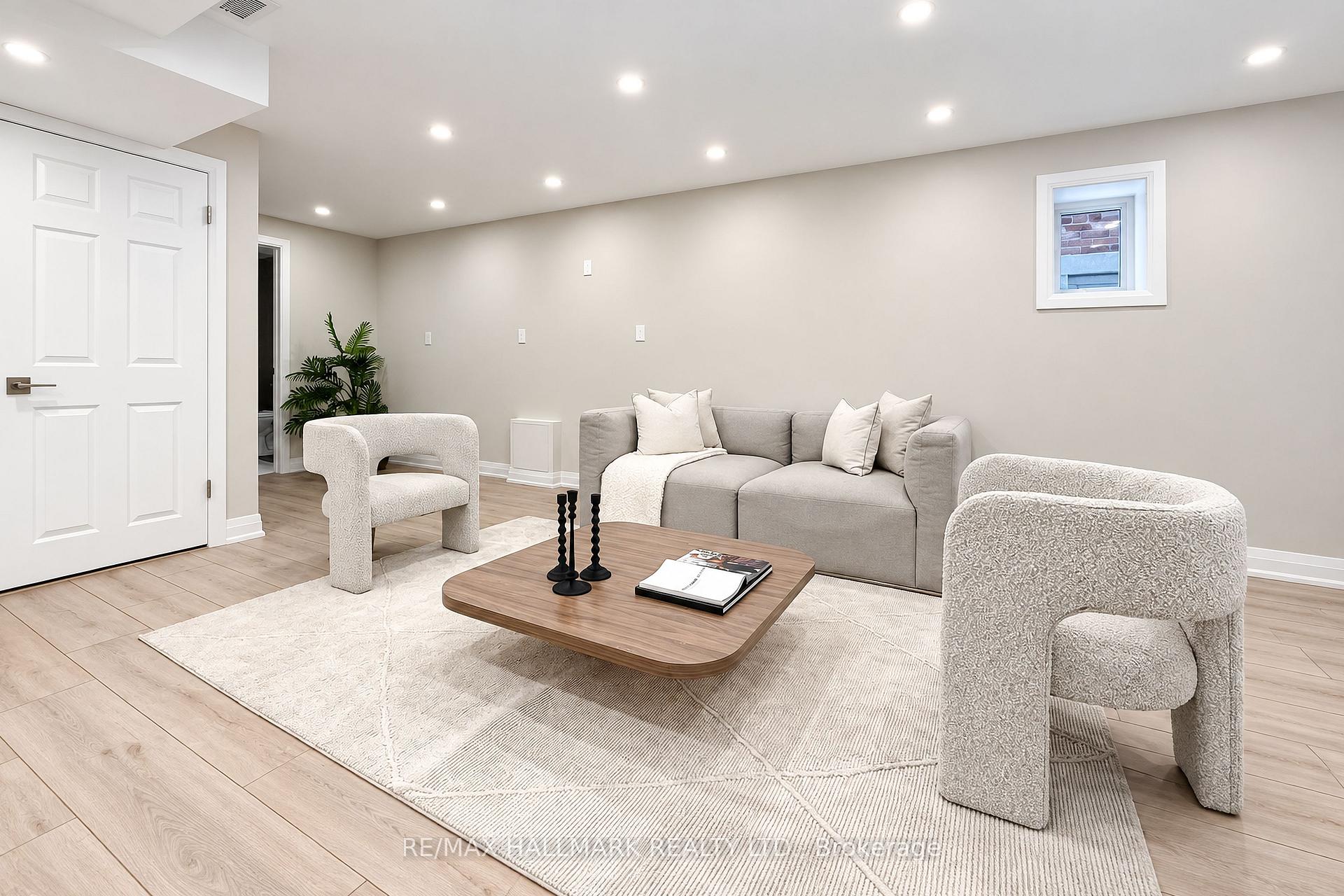 Photo 46 of 47 Harcourt Avenue, Toronto, Blake-Jones — HOMEH