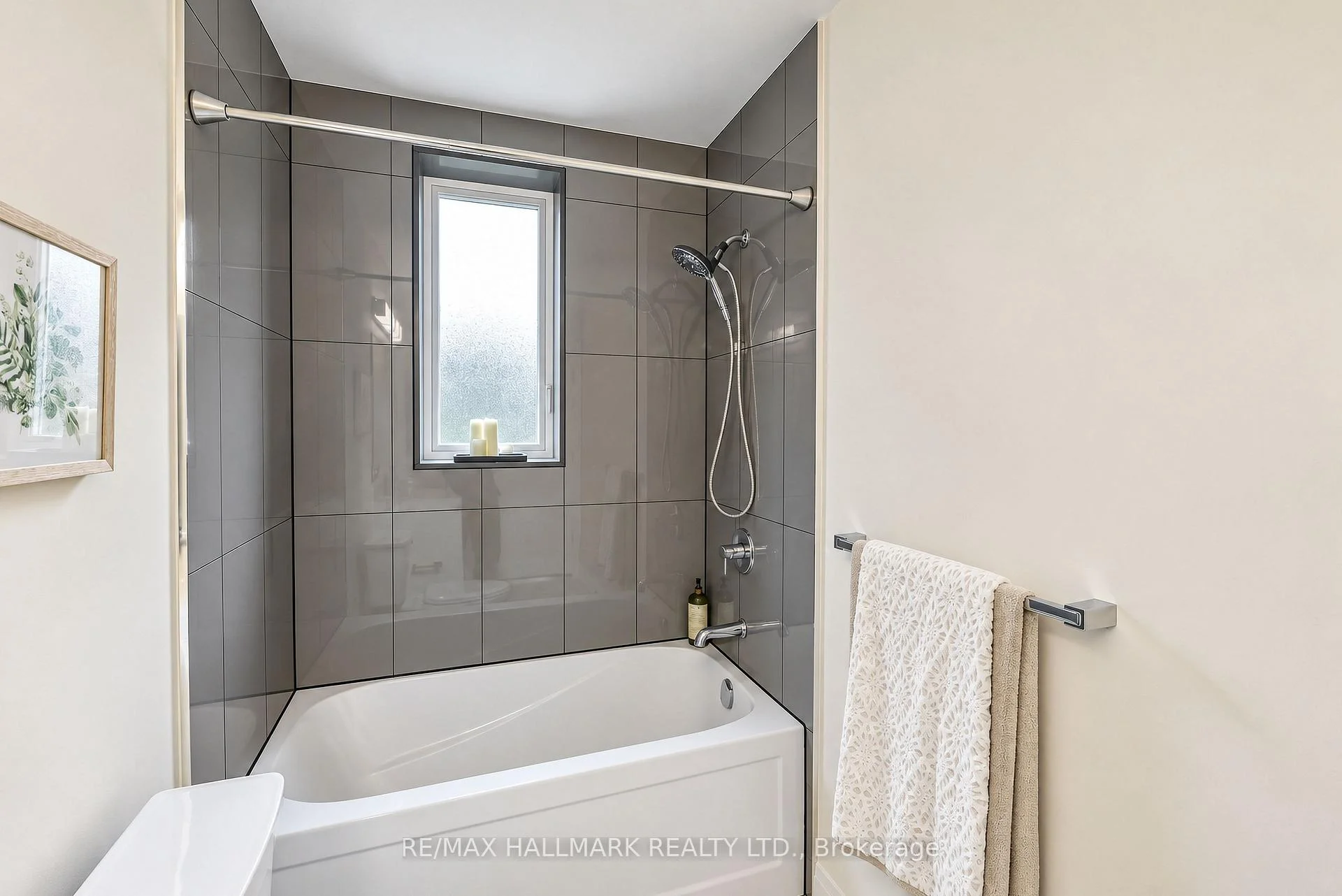 Photo 40 of 47 Harcourt Avenue, Toronto, Blake-Jones — HOMEH