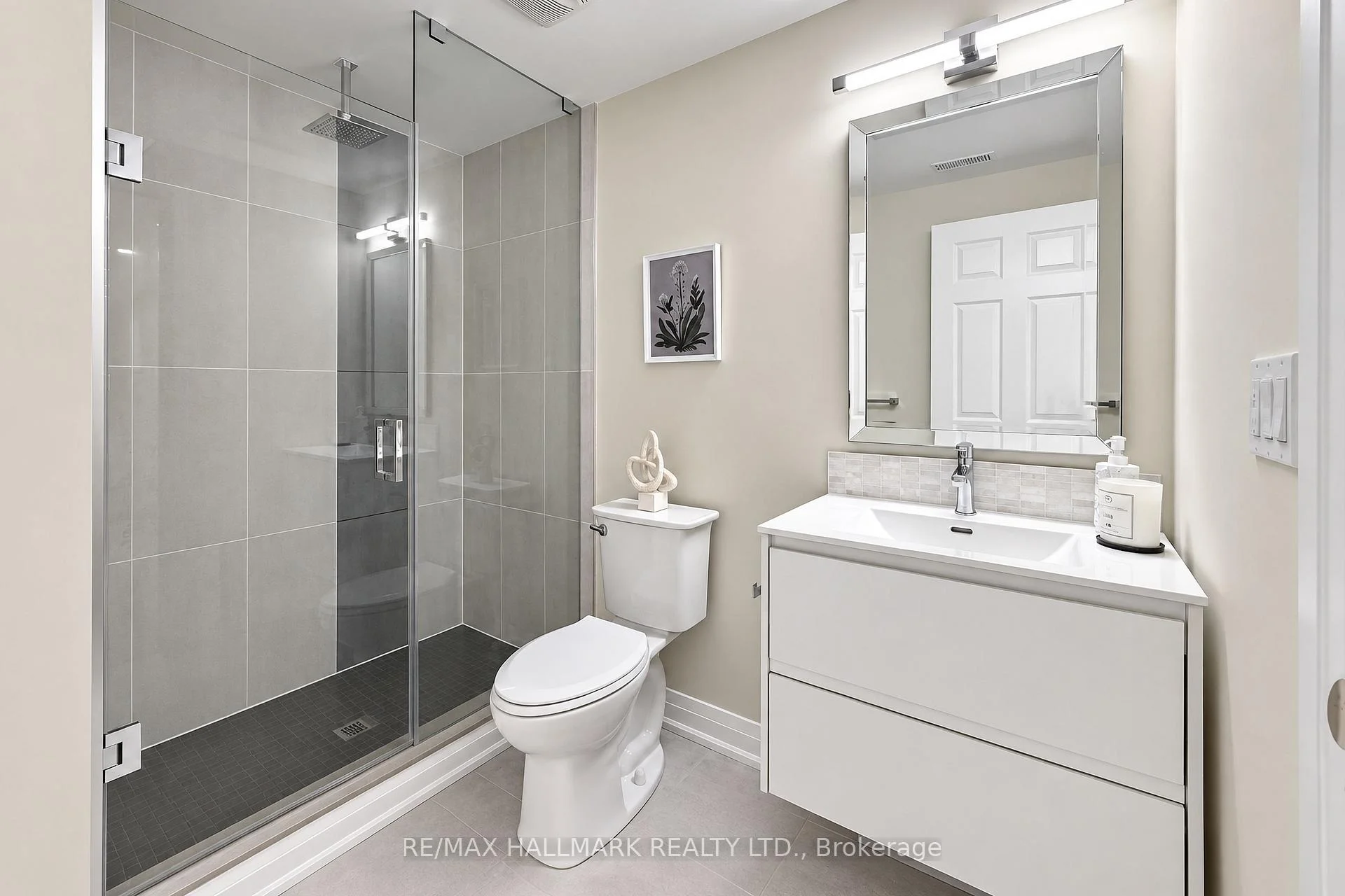 Photo 49 of 47 Harcourt Avenue, Toronto, Blake-Jones — HOMEH