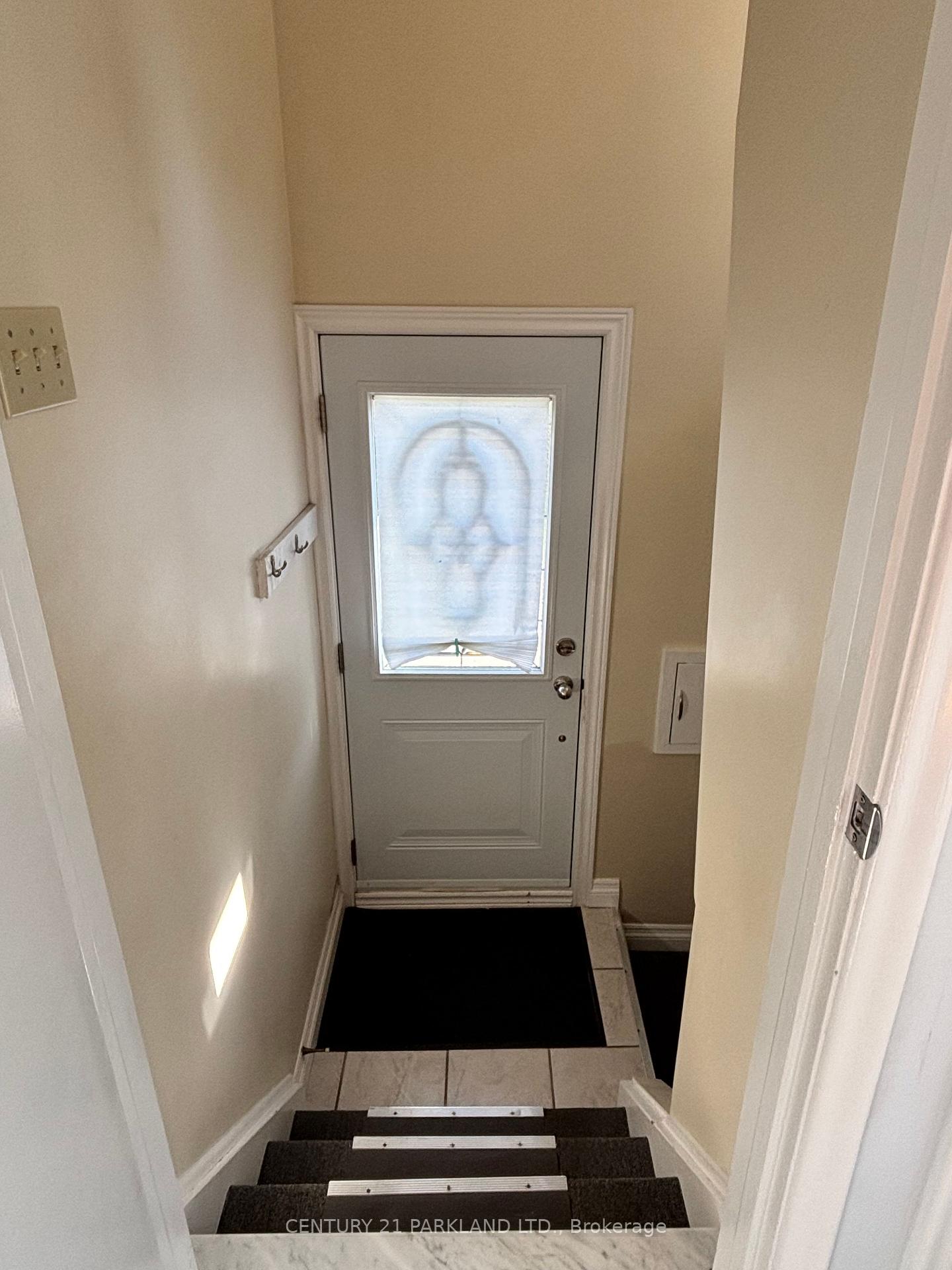 Photo 19 of 14 Orlando Boulevard, Scarborough, Wexford-Maryvale — HOMEH