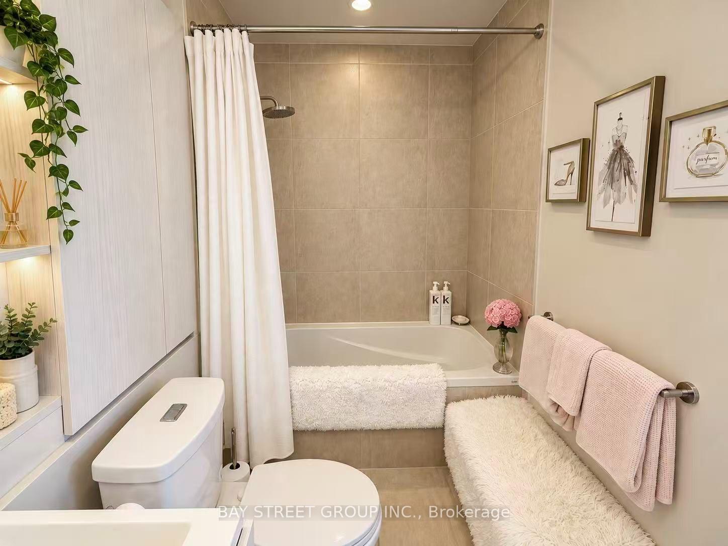 Photo 32 of Unit 4210, 101 Charles Street E, Toronto, Church-Yonge Corridor — HOMEH