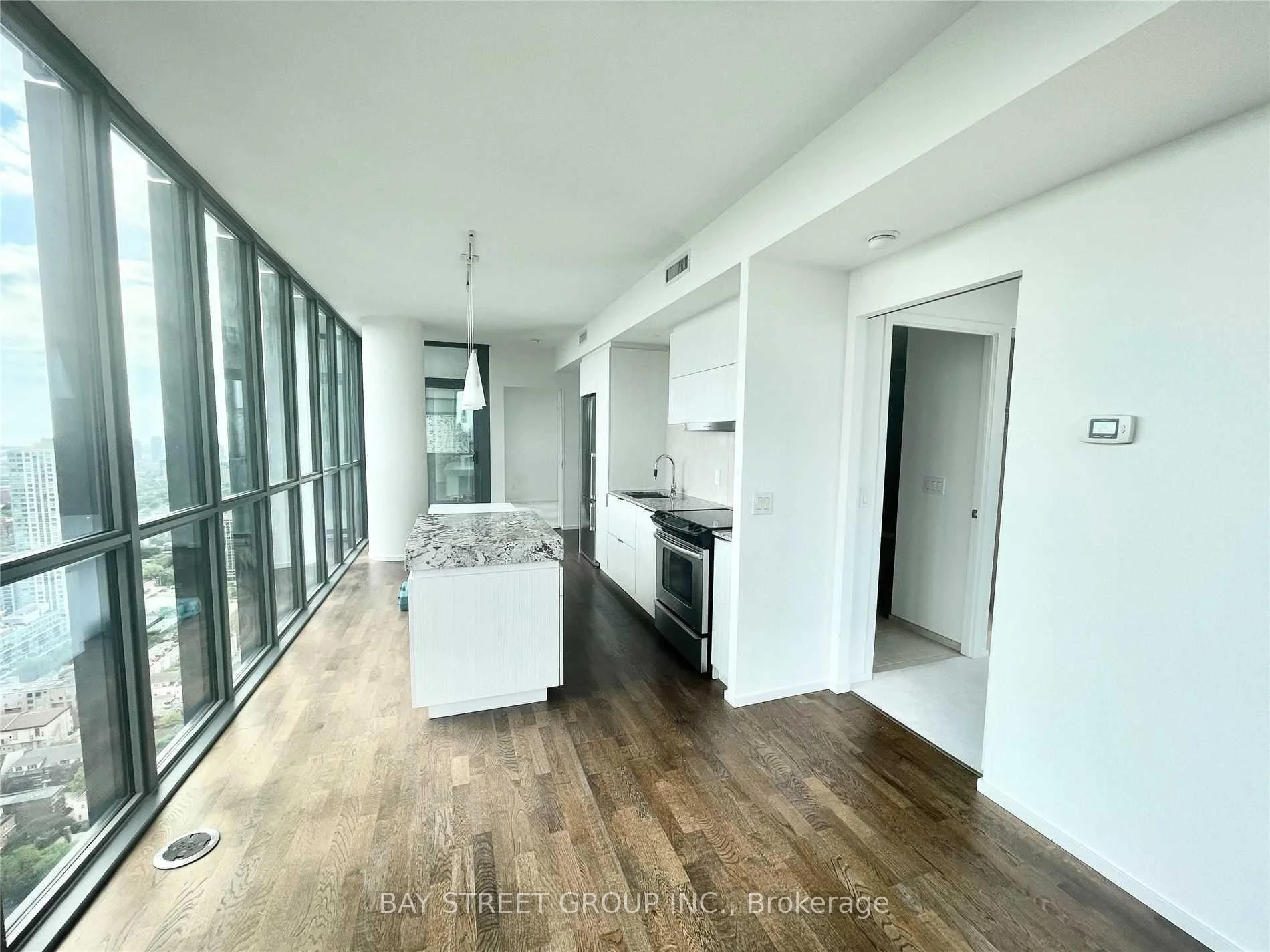 Photo 14 of Unit 4210, 101 Charles Street E, Toronto, Church-Yonge Corridor — HOMEH