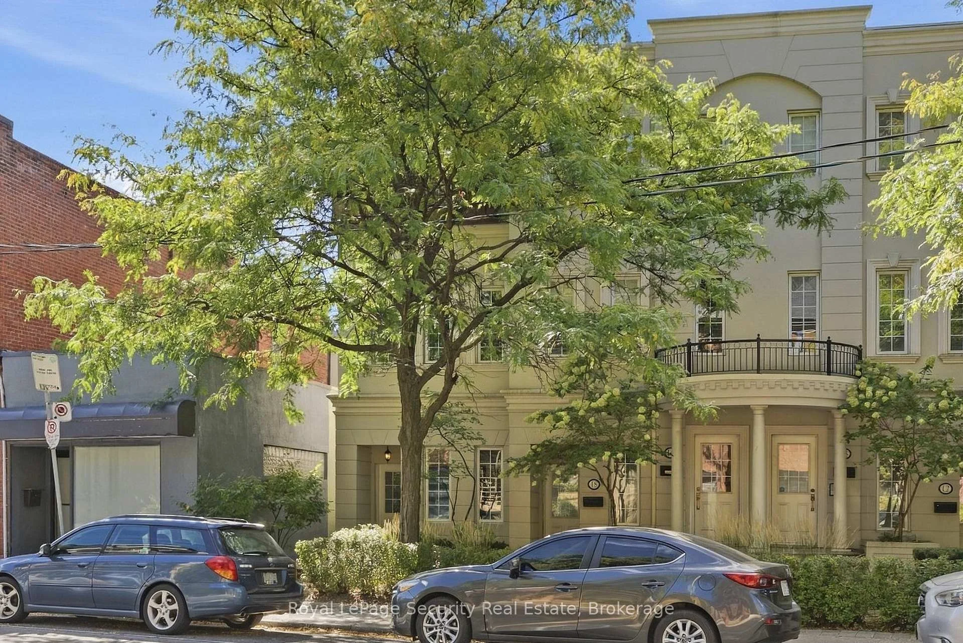 Photo 2 of Unit 16, 645 Davenport Road, Toronto, Casa Loma — HOMEH