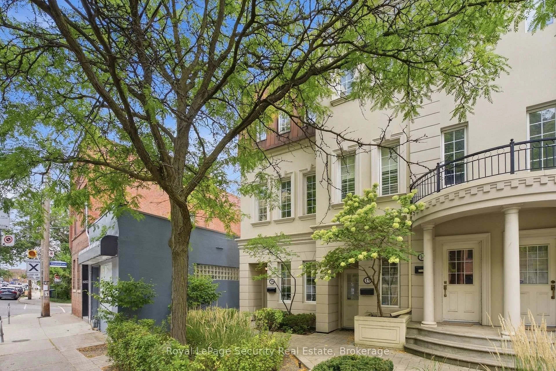 Photo 3 of Unit 16, 645 Davenport Road, Toronto, Casa Loma — HOMEH